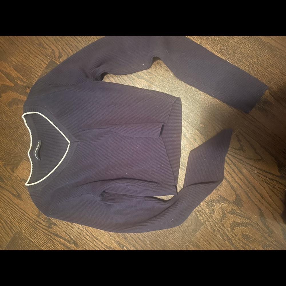BRANDY MELVILLE long sleeve TOP